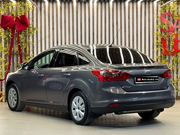 Ford Focus, 2012г., передний привод, механика