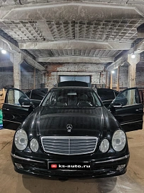 Mercedes-Benz E-Класс, 2002г, задний привод, автомат