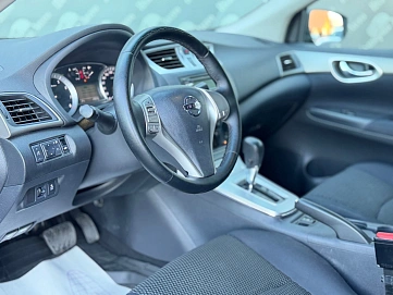 Nissan Sentra, 2015г., передний привод, вариатор