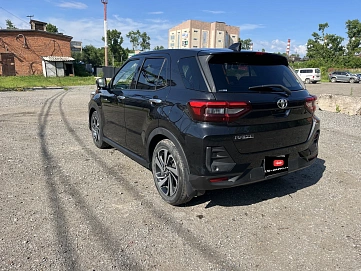 Toyota Raize, 2019г, передний привод, вариатор