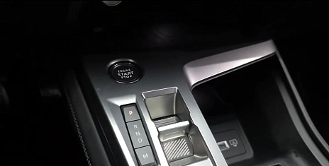 Peugeot 308, 2022г., передний привод, автомат