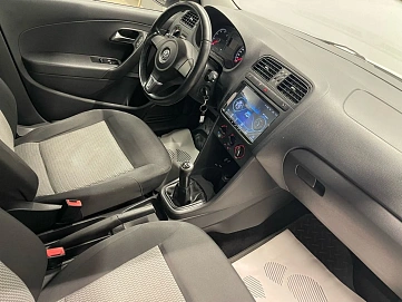 Volkswagen Polo, 2012г., передний привод, механика