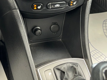Hyundai Solaris, 2015г., передний привод, автомат