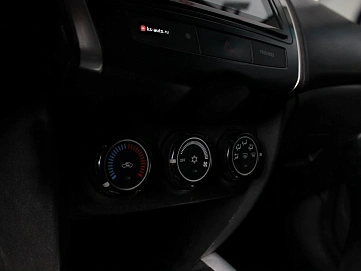 Mitsubishi ASX, 2012г., передний привод, механика