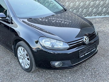 Volkswagen Golf, 2011г., передний привод, механика