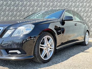 Mercedes-Benz E-Класс, 2011г., задний привод, автомат