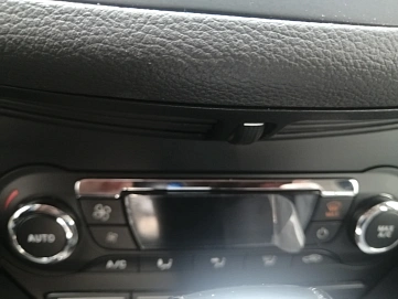 Ford Kuga, 2014г., передний привод, автомат