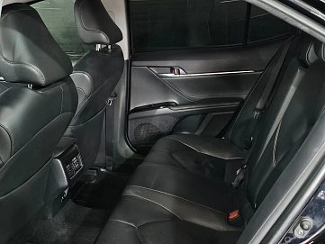 Toyota Camry, 2019г., передний привод, автомат
