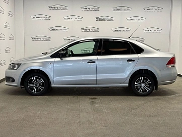 Volkswagen Polo, 2011г., передний привод, механика