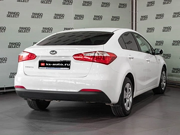 Kia Cerato, 2014г., передний привод, механика