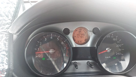 Nissan Qashqai, 2008г., полный привод, вариатор
