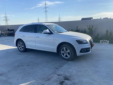 Audi Q5, 2010г., полный привод, робот