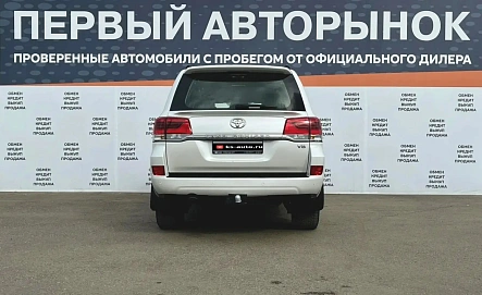 Toyota Land Cruiser, 2016г., полный привод, автомат