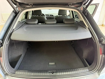 Audi Q3, 2023г., передний привод, робот