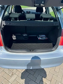 Toyota Auris, 2008г., передний привод, робот