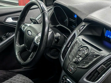 Ford Focus, 2012г., передний привод, механика
