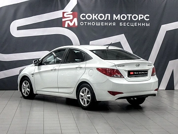 Hyundai Solaris, 2015г., передний привод, автомат