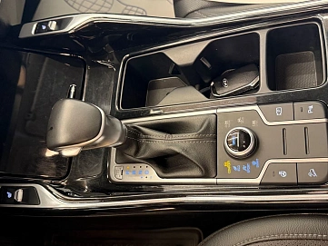 Kia Sorento, 2021г., полный привод, робот