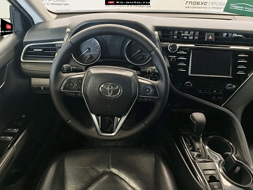 Toyota Camry, 2019г., передний привод, автомат