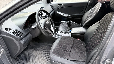 Hyundai Solaris, 2016г, передний привод, автомат