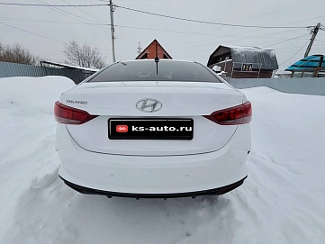 Hyundai Solaris, 2021г., передний привод, автомат