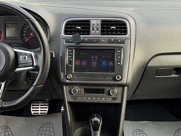 Volkswagen Polo, 2019г., передний привод, автомат