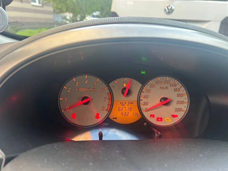 Nissan Micra, 2008г., передний привод, автомат