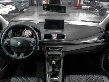 Renault Megane, 2009г., передний привод, механика