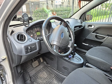 Ford Fiesta, 2007г., передний привод, автомат