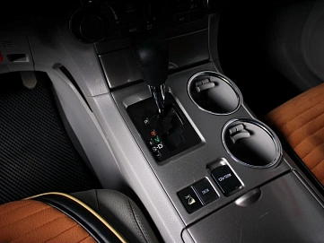 Toyota Highlander, 2014г., полный привод, автомат