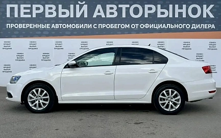 Volkswagen Jetta, 2013г., передний привод, автомат