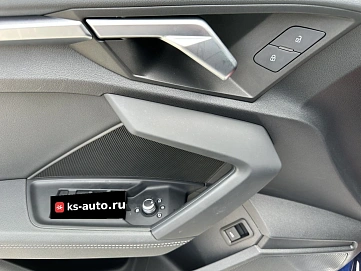 Audi A3, 2023г., передний привод, робот