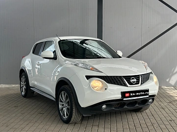 Nissan Juke, 2013г., передний привод, вариатор