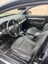 Opel Vectra, 2007г., передний привод, механика
