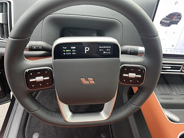 LiXiang L7, 2024г., полный привод, автомат