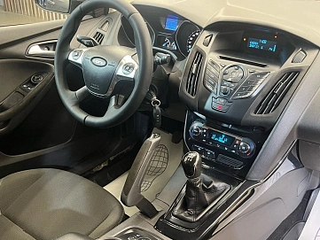 Ford Focus, 2012г., передний привод, механика