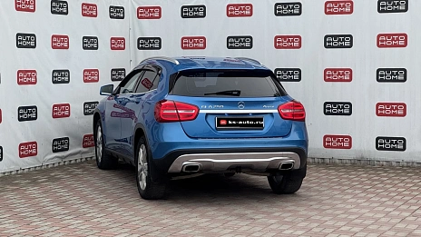 Mercedes-Benz GLA, 2015г., передний привод, робот
