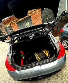 Peugeot 308, 2011г., передний привод, автомат