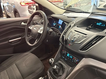 Ford Kuga, 2013г., передний привод, механика