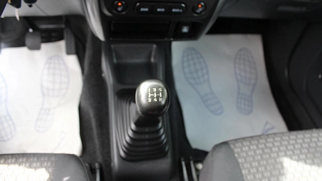 Suzuki Jimny, 2011г., передний привод, механика
