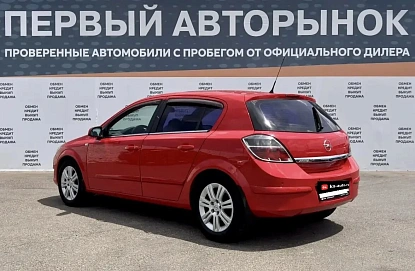 Opel Astra, 2008г., передний привод, автомат