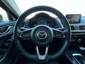 Mazda 3, 2019г., передний привод, автомат