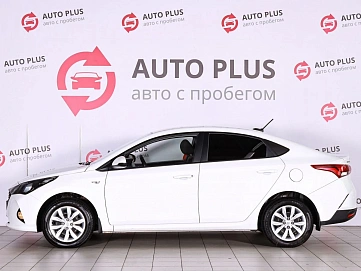 Hyundai Solaris, 2021г., передний привод, автомат