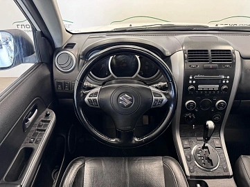 Suzuki Grand Vitara, 2011г., полный привод, автомат