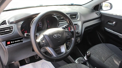 Kia Rio, 2013г., передний привод, механика