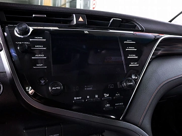 Toyota Camry, 2020г., передний привод, автомат