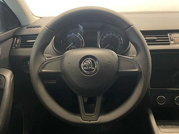 Skoda Octavia, 2018г., передний привод, механика