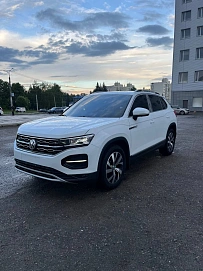 Volkswagen Tayron, 2021г., передний привод, робот