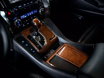 Toyota Alphard, 2016г., передний привод, автомат
