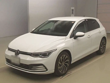 Volkswagen Golf, 2023г, передний привод, робот